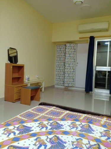 Huge Room with Balcony - Will relist when available again