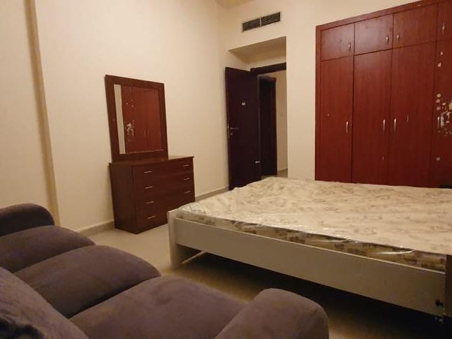 Room availbale for couple/family in Al Nahda, Sharjah