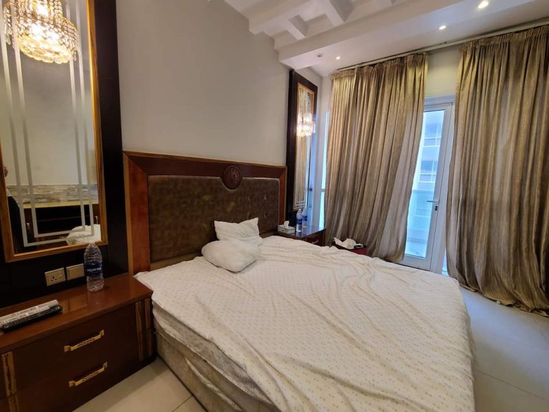 Furnished room available with balcony in Dubai Marina