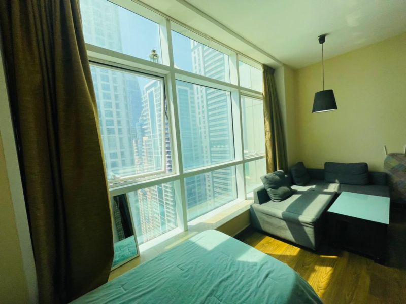 Furnished room available in Dubai Marina for rent