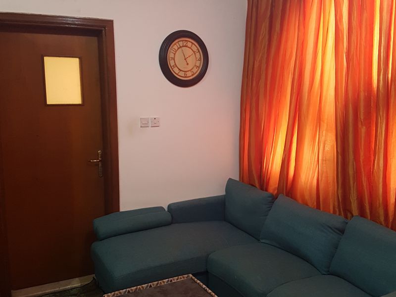 FURNISHED ROOM AVAILABLE IN MUROOR FOR A FAMILY OR WORKING LADY