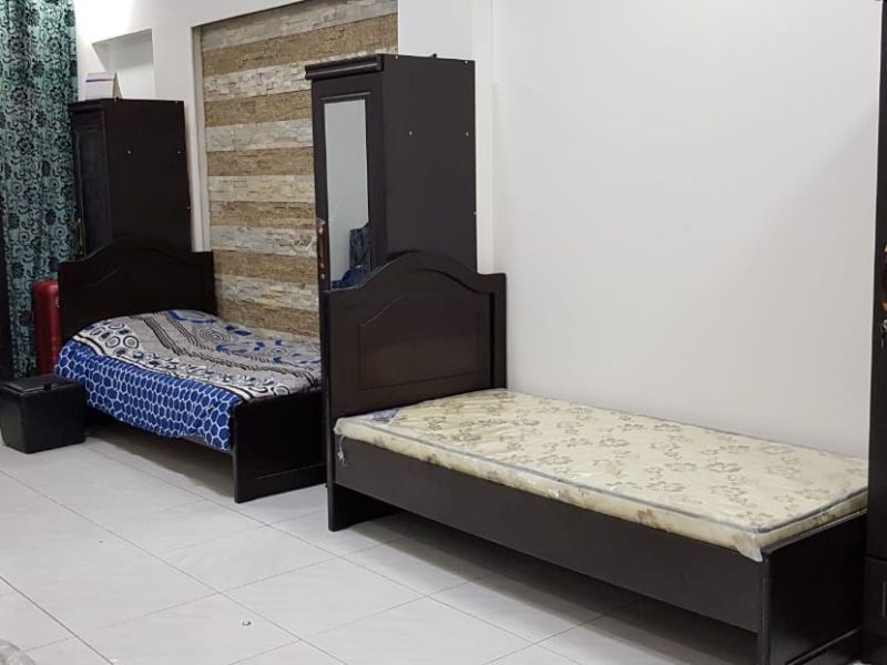 Girls bed space available on 2 min walk from burjman metro