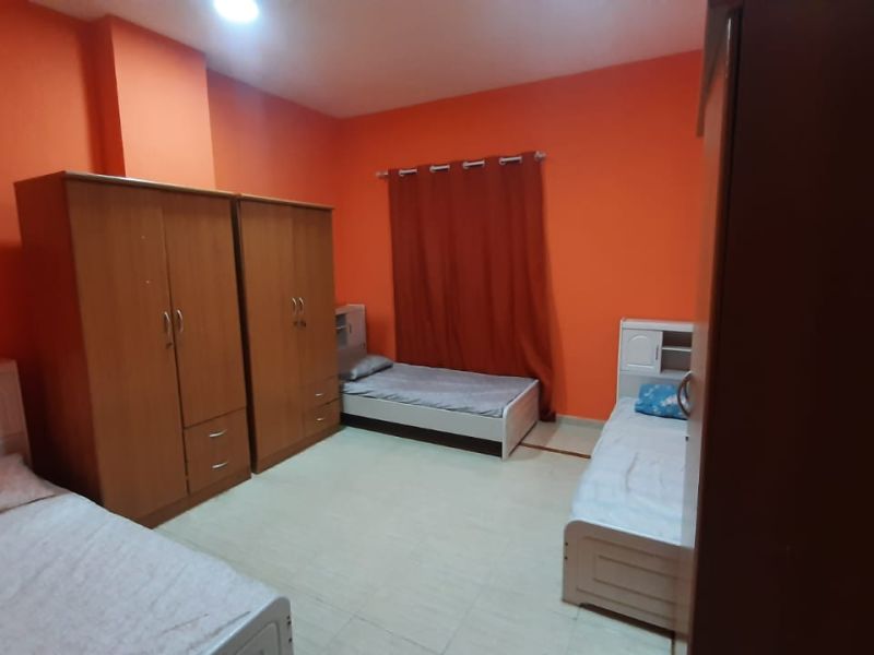 Executive bedspace for male near Mashreq metro station and MOE