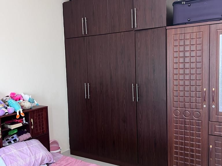 Bedspaces available for female in Al barsha 1