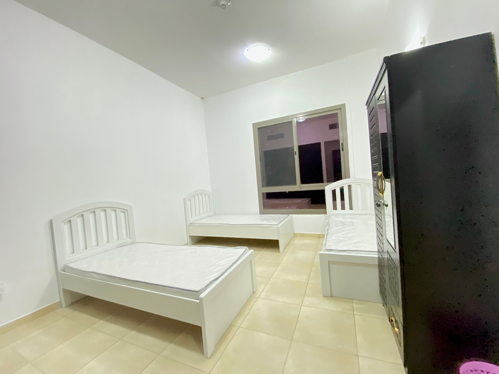 Triple sharing room available for rent for female in Tecom