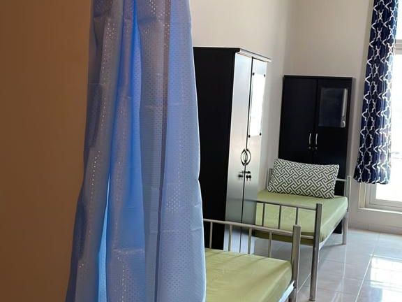 Bedspaces available for female only in Al barsha 1