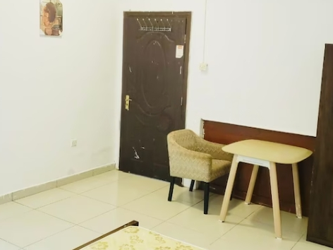 Spacious Room With Large Balcony For Rent In Dubai Marina