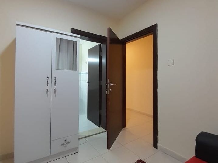 Maidsroom with attached wahsroom available for rent in Al barsha Only for indian and Nepali