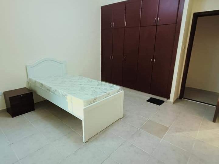 Twin sharing room available for male in TECOM