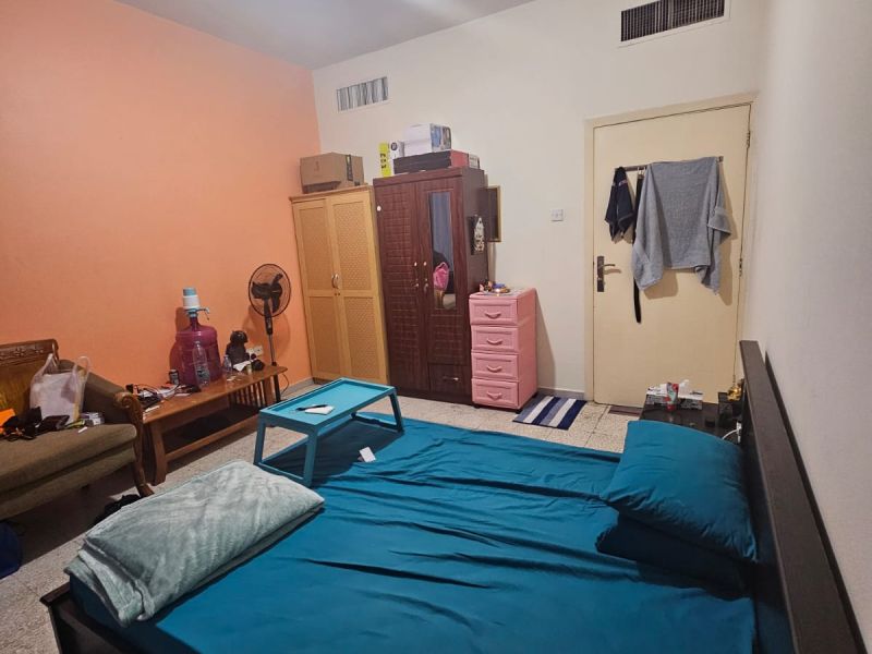 fully Furnished room available for Single Executive Bachelor Male only