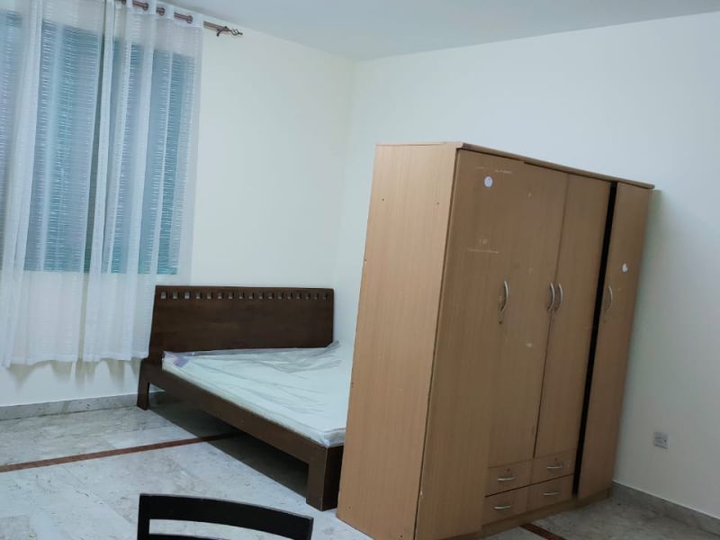 Master room available for rent for male female or couple in Al Falah Street