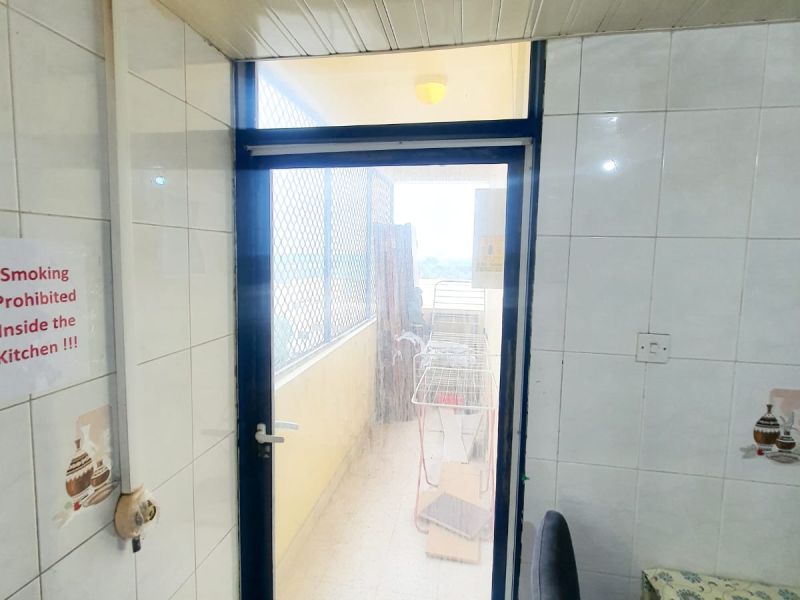 Couple partition available in Al falah street ready to move