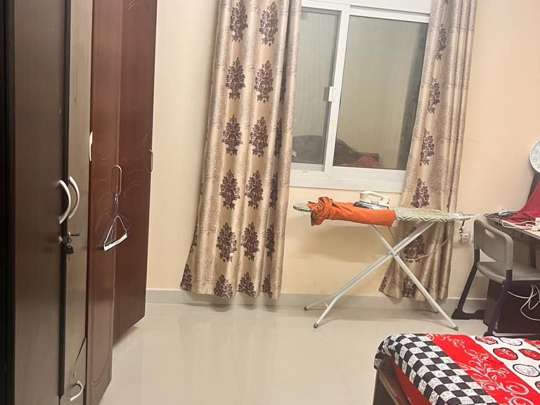 Sharing room available for keral indain lady only
