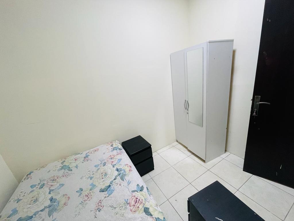 Private room | Infront of JLT metro station