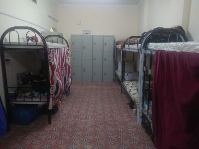 BED SPACE AVAILABLE INDIAN PAK NEPALI AFRICAN IN DEIRA BETWEEN UNION Deira