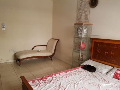 Family Room/Bedspace available near Baniyas MS